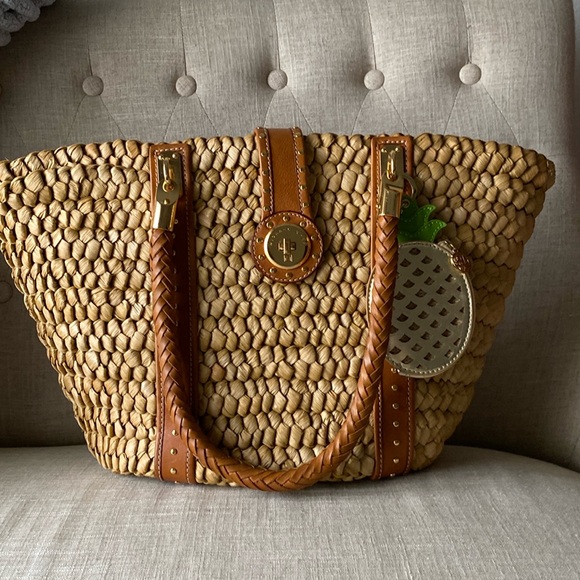 Michael Kors Santorini Tote - Picture 1 of 13